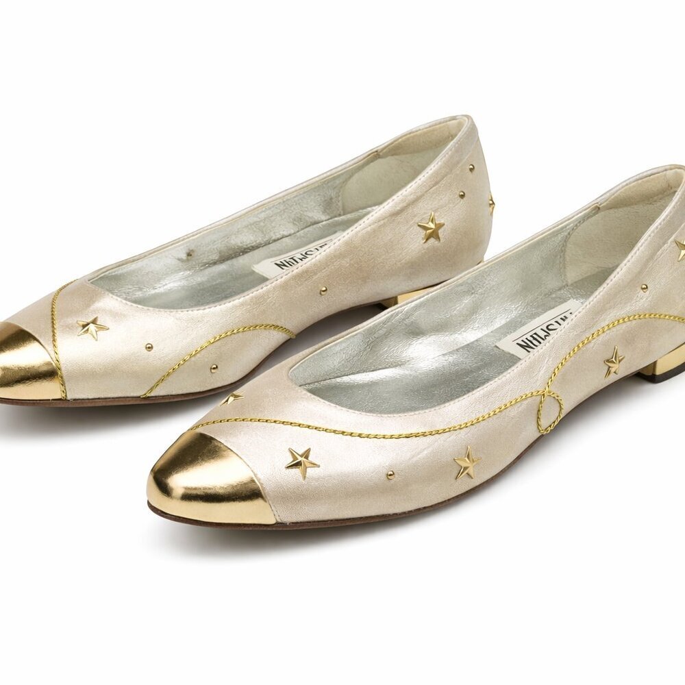 Timothy Hitsman Leather Gold Stars Silver Pointed Toe Leather Women’s Shoes 6M